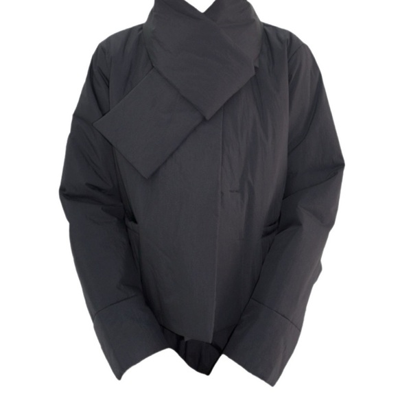 Eunoia Women’s Black Free Size Button Padding Jacket NWOT - Picture 6 of 12